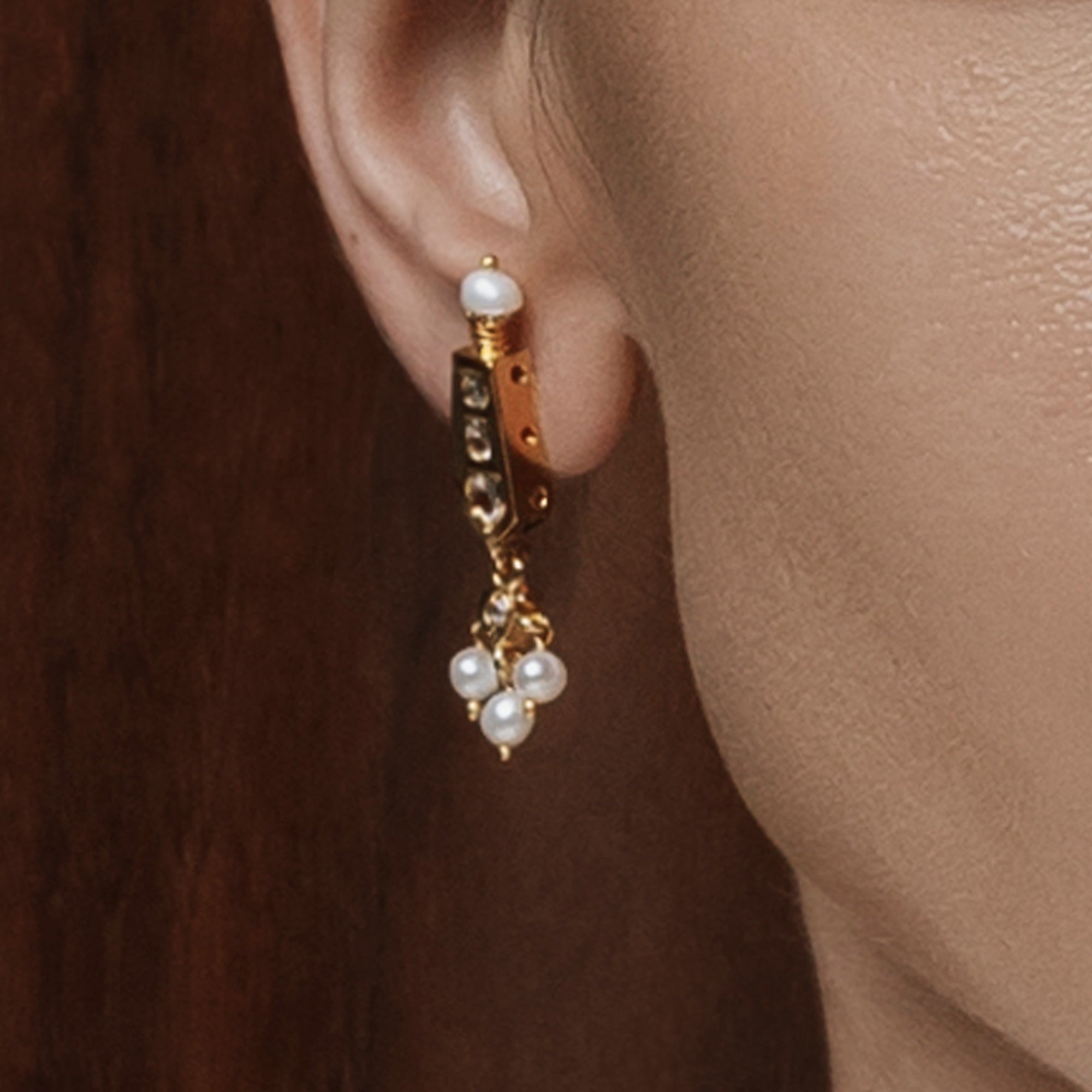 Traditional Jahanara Set by Modi Pearls, with AAA++ grade round freshwater pearls and a Chinchpatti design, honoring Mughal beauty and craftsmanship.