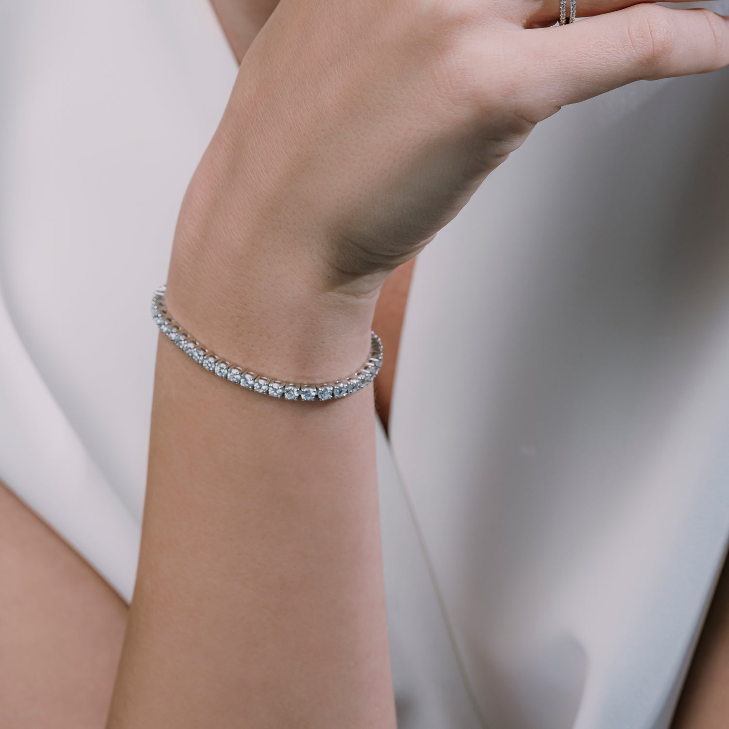 Gold Haven GH 49-Diamond Tennis Bracelet in 14K gold, featuring 49 lab-grown round brilliant diamonds totaling 7.35 carats, with VVS1 clarity and E-F color.